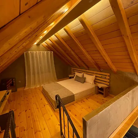 Anna Apartment